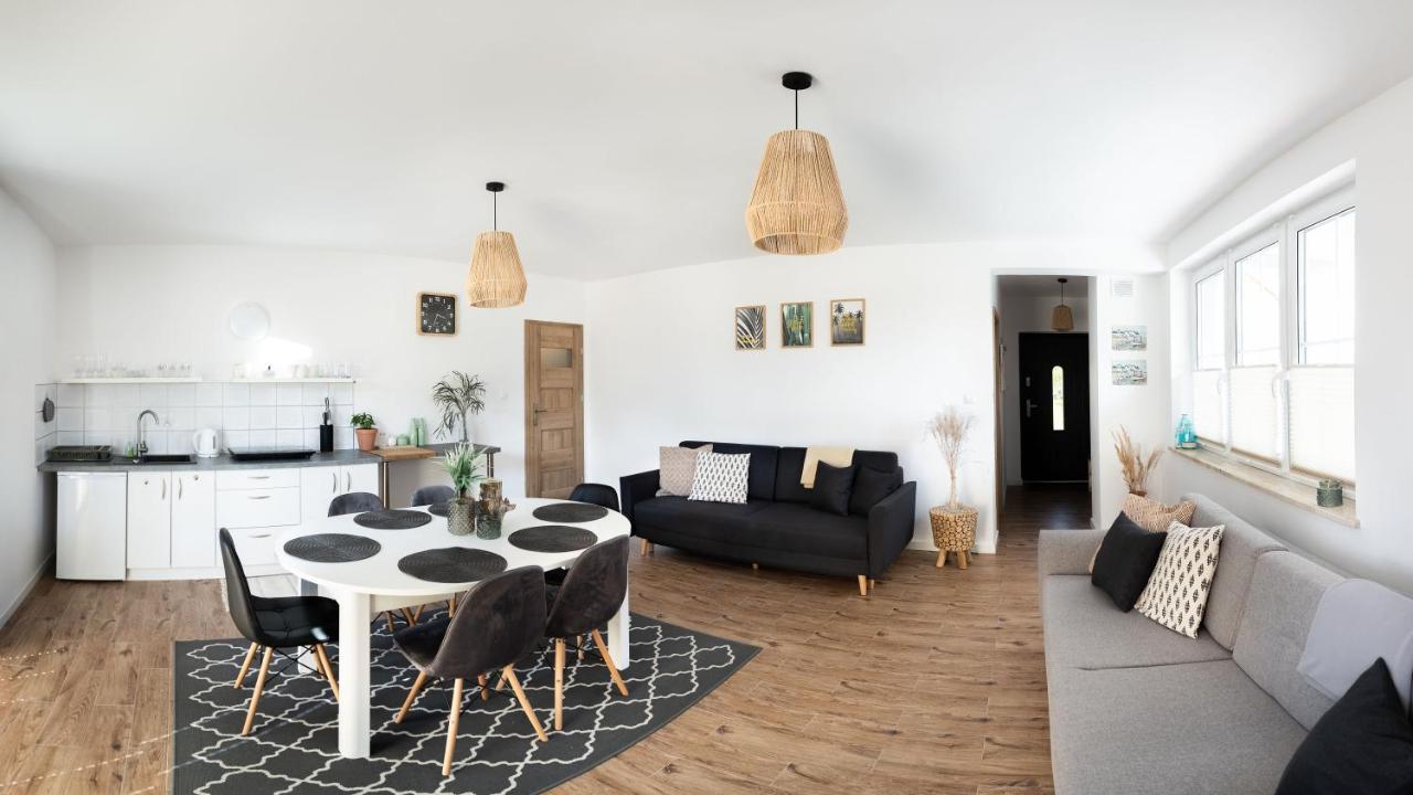 Dom Latarnika Apartment Jarosławiec Exterior foto