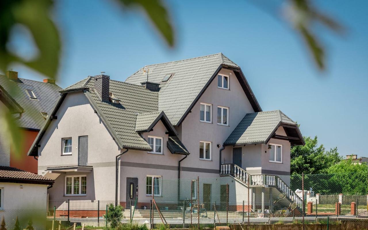 Dom Latarnika Apartment Jarosławiec Exterior foto